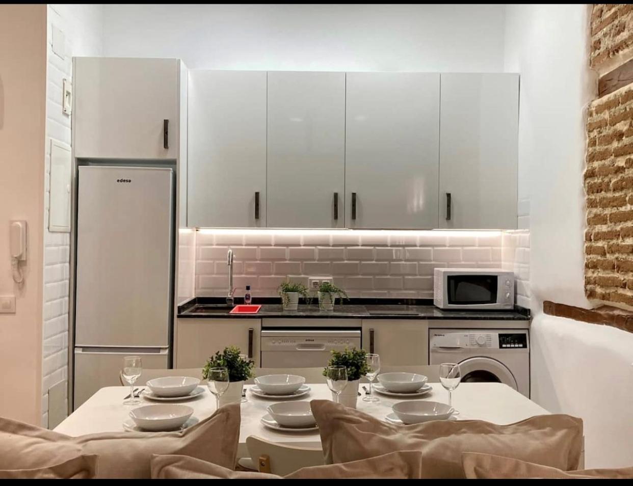 Encantador Apartamento De 39M2 En El Centro De Madrid Exterior foto
